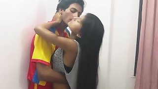 Lucknow escorts_desi girl mms in job interview